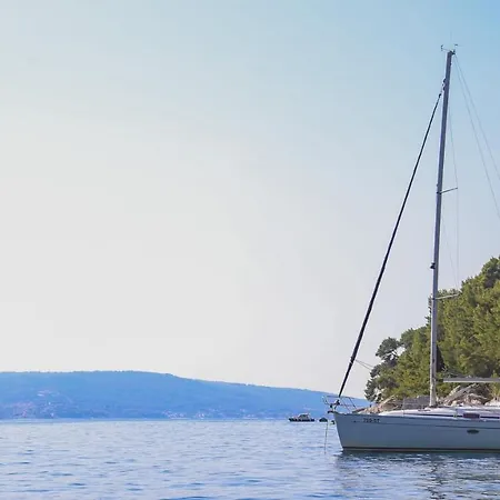 船上ホテル Bavaria 37- Silvija スプリト